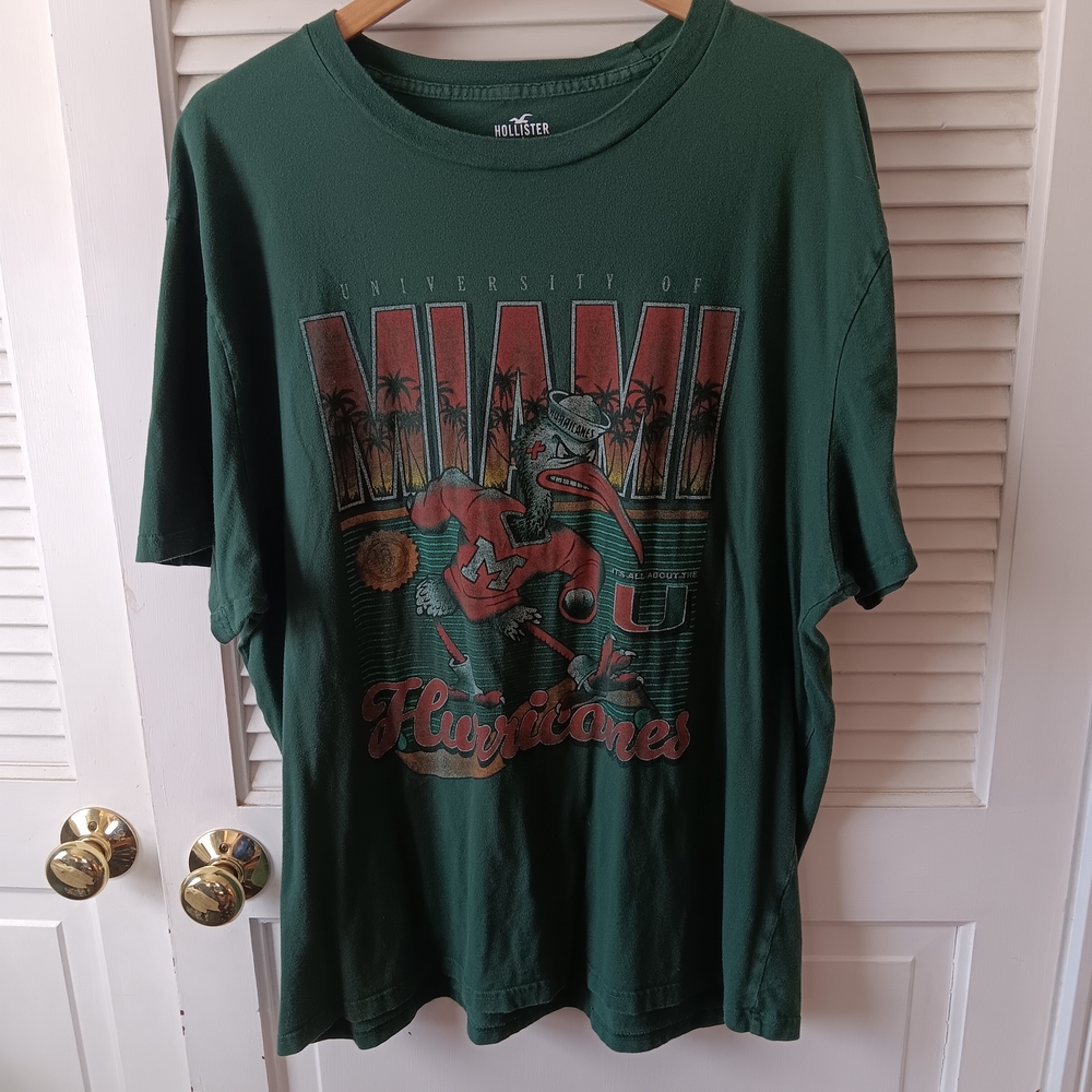 Hollister Miami Dark Green Miami Graphic Tee